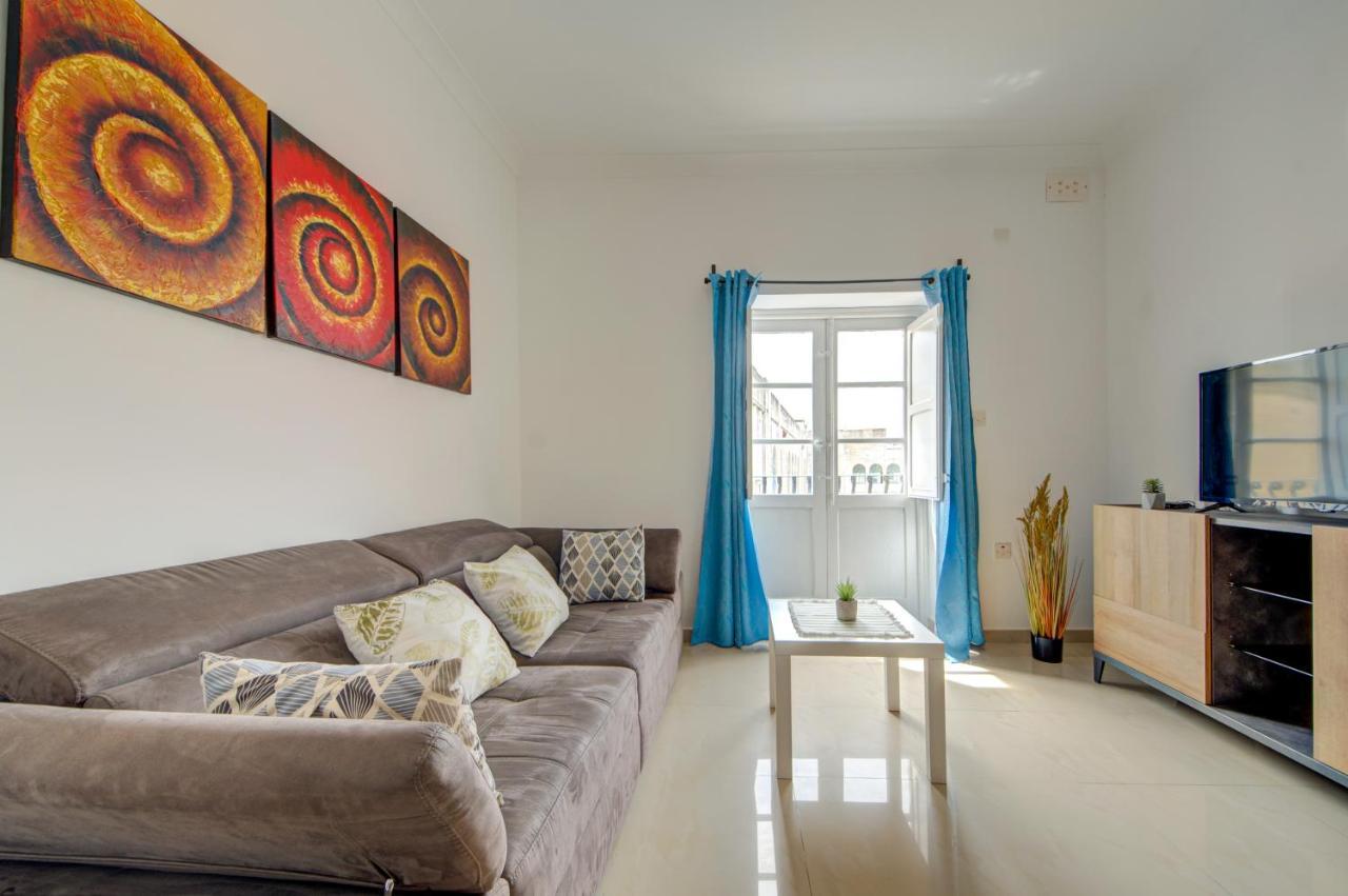 Don Rua Court 3 Bedroom Apartments By Shortletsmalta スリーマ エクステリア 写真