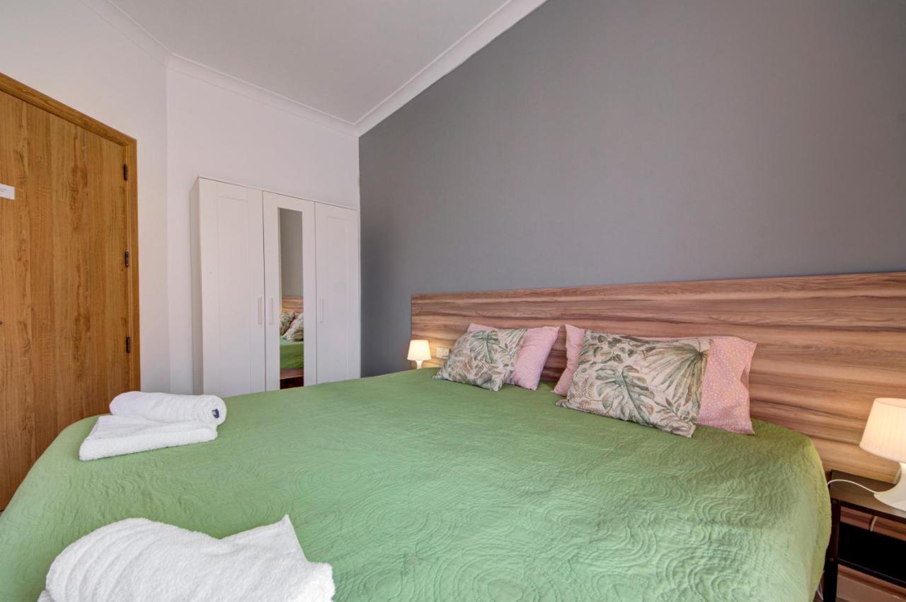 Don Rua Court 3 Bedroom Apartments By Shortletsmalta スリーマ エクステリア 写真