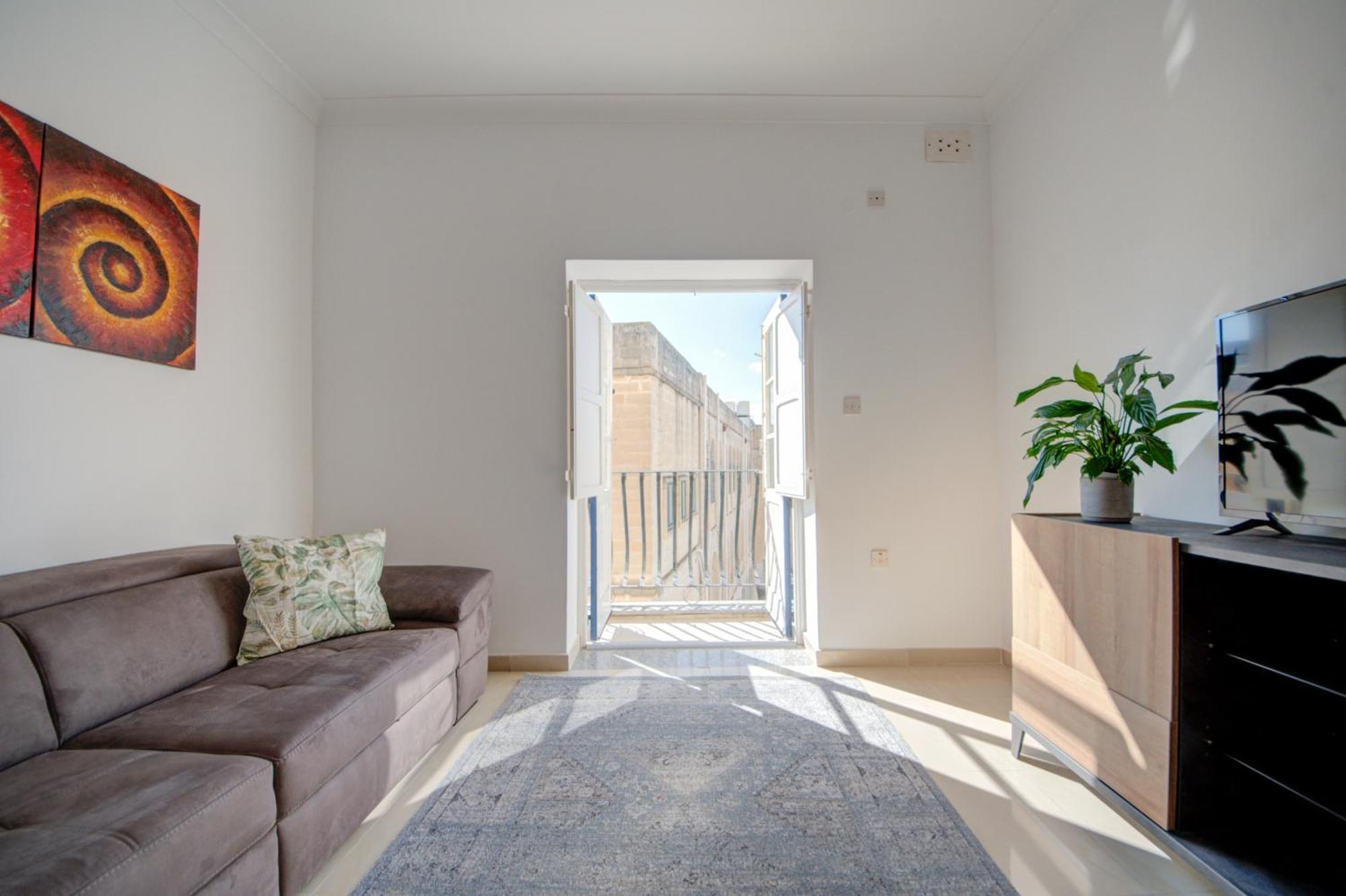 Don Rua Court 3 Bedroom Apartments By Shortletsmalta スリーマ エクステリア 写真